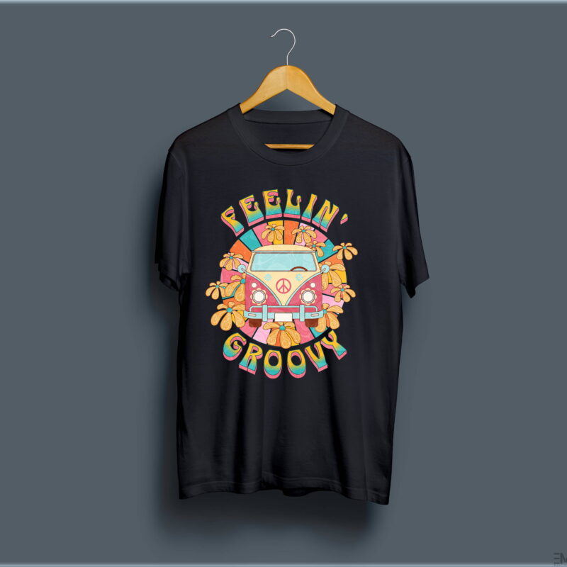 "FEELING GROOVY" PRINTED T SHIRT FOR WOMEN