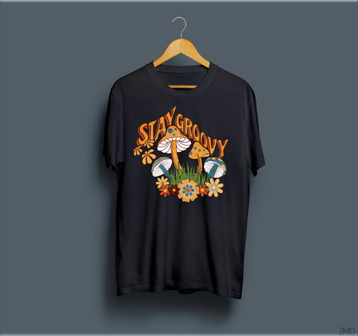 "STAY GROOVY" PRINTED T SHIRT FOR WOMEN